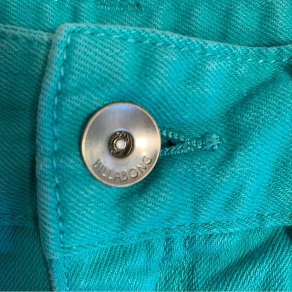 Billabong laneway shorts light green size 28 - Picture 3 of 8